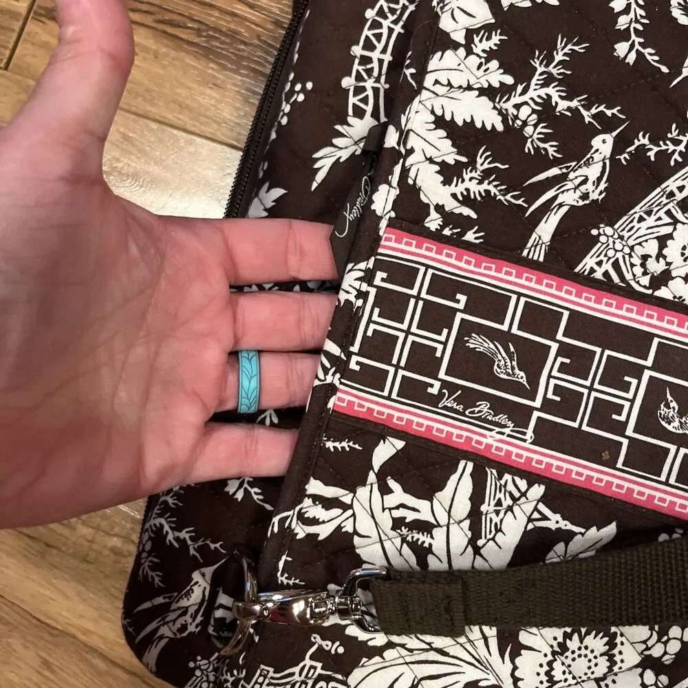 VERA BRADLEY Mini Laptop Hard Case with Shoulder Strap - Imperial Toile NWT NEW